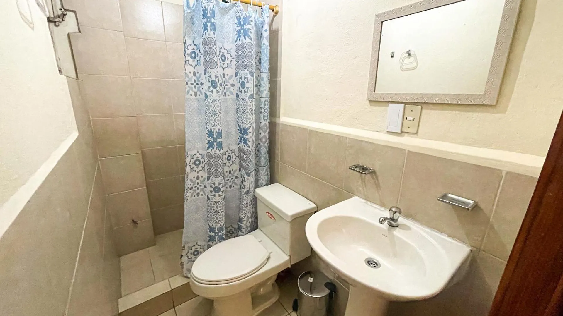 Cathedral View 150M2 3Br 2Ba + Netflix Apartment Cuenca 0*,